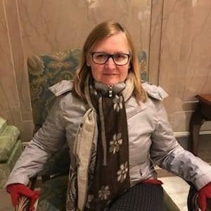 Meet your Posher, Erna